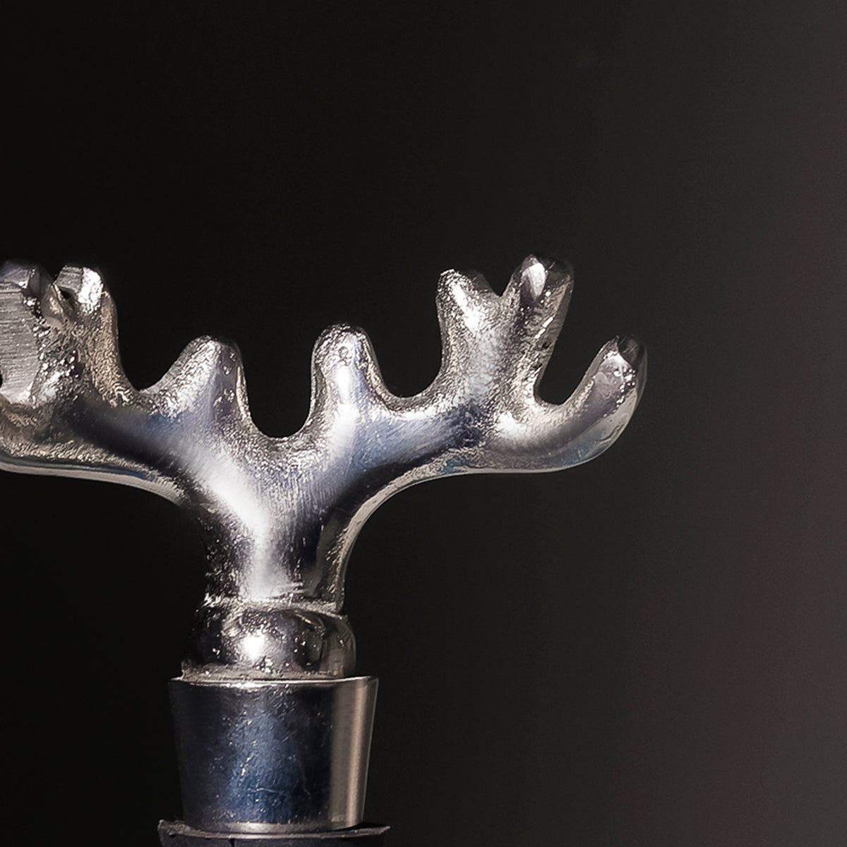 Antler Wine Stopper Metal Bottle Stopper for Bar Accessories and Table Decor