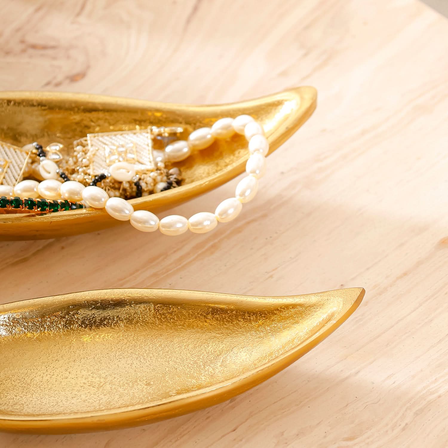 Gold Metal Leaf Shaped Decorative Platters for Home Set of 2