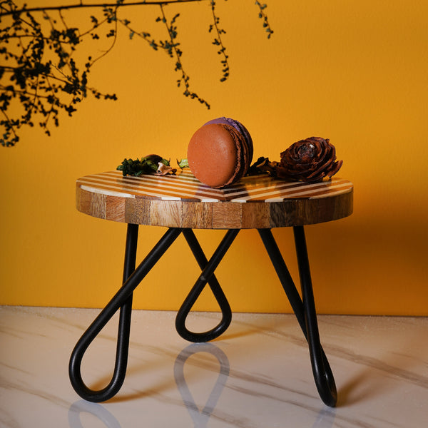 Sweet Spot Cake Stand