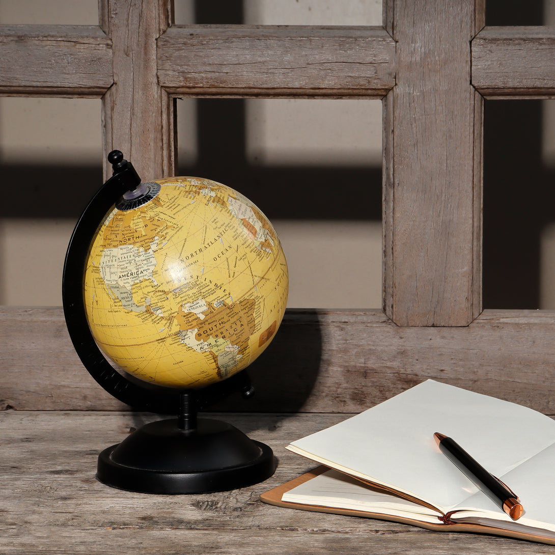 Cosmic Black Arc Globe