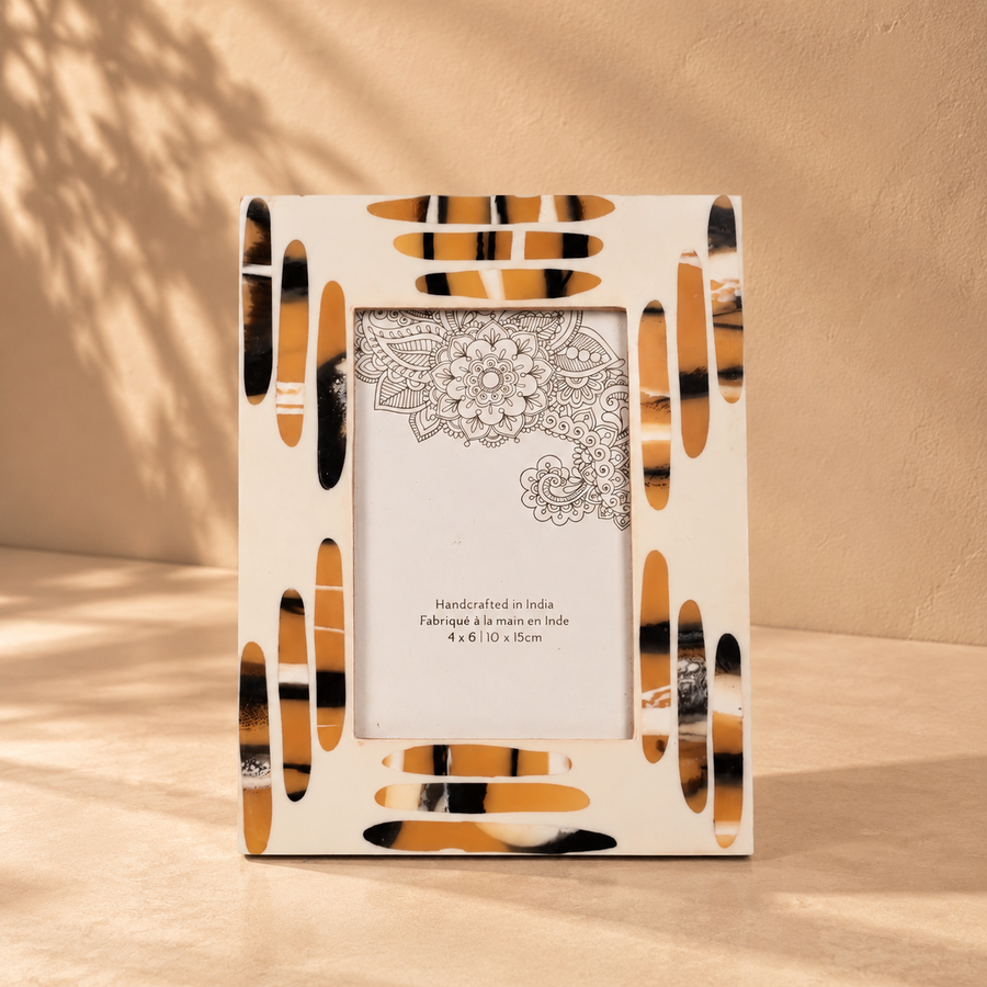 Abstract Striped Inlay Wooden Photo Frame 4x6 Inch