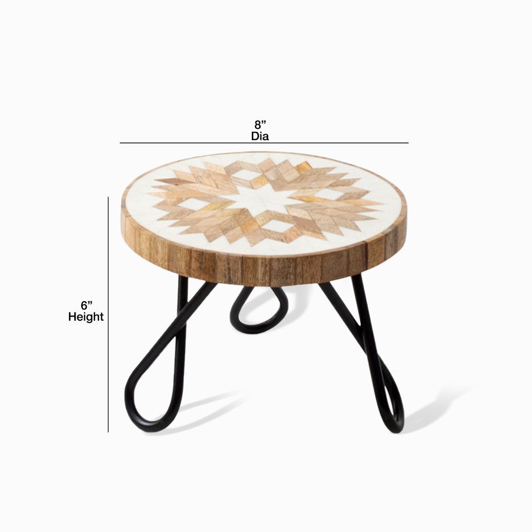 A Vintage Affair Cake Stand
