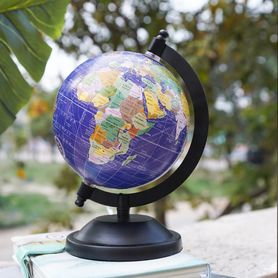 Cosmic Black Arc Globe