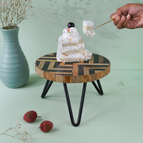 Black Modern Abstract Cake Stand