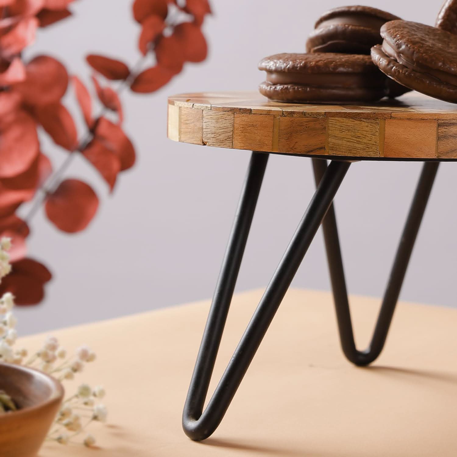 Geometrical Abstract Wood & Metal Pizza Cake Stand