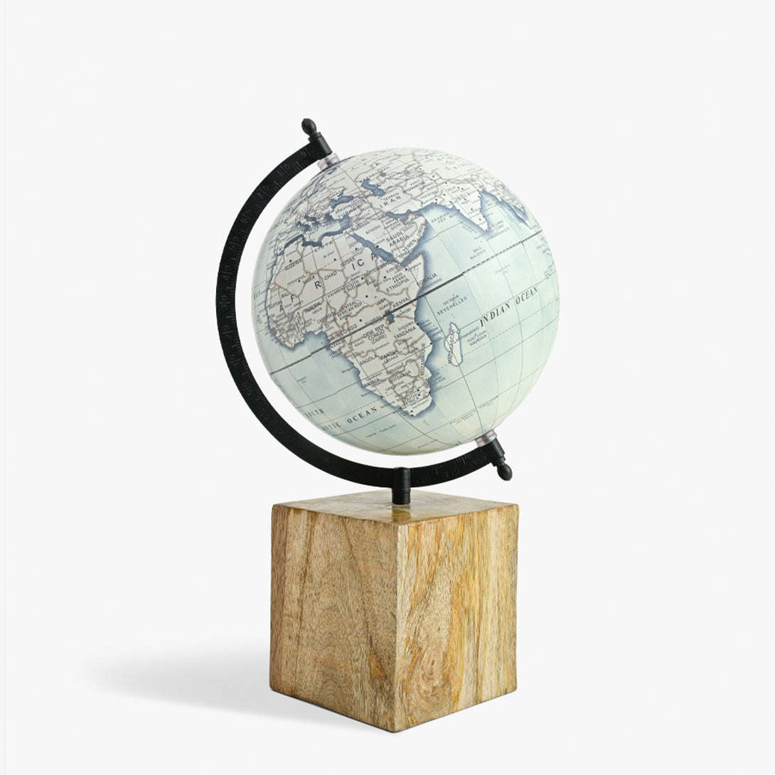 Neo-Neutral World Globe
