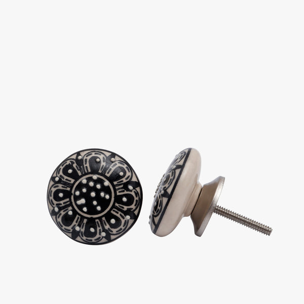 Nyx Fleur Ceramic Knobs (Set Of 6)