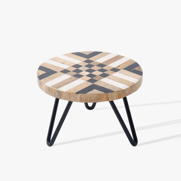 Black Checkerboard Cake Stand
