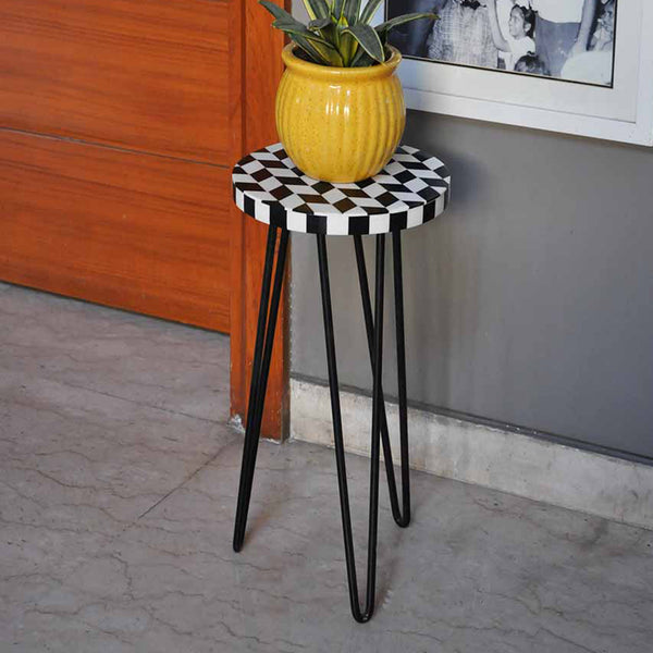 Retro Rhombus Plant Stand - Black