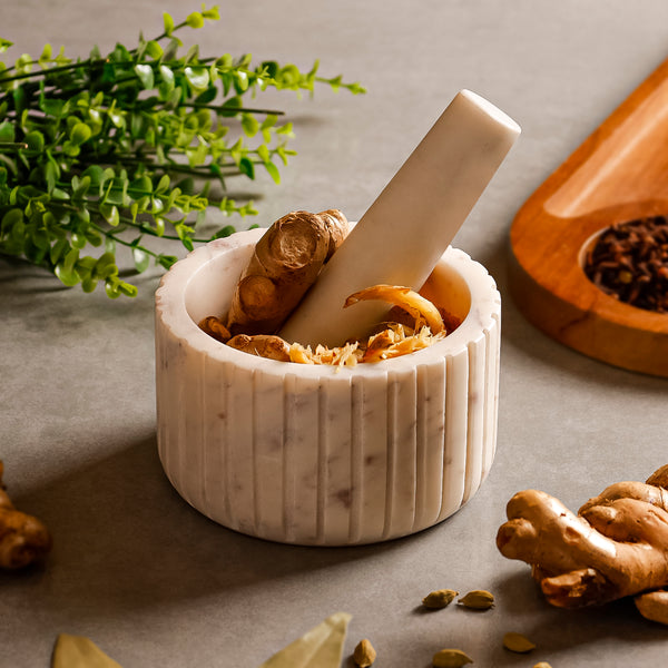 Marble Mortar & Pestle – Traditional Spice Grinder for Kitchen