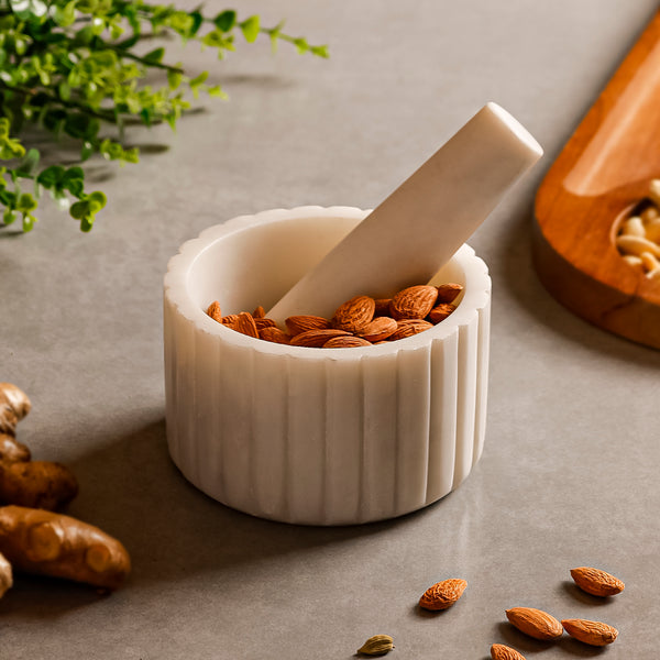 Marble Mortar & Pestle – Traditional Spice Grinder for Kitchen