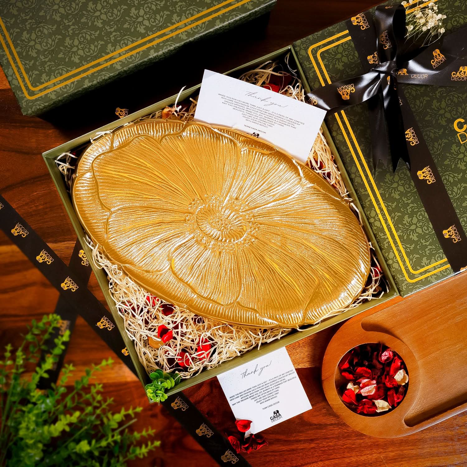 Golden Floral Serving Tray – Decorative Metal Platter for Home & Gifting