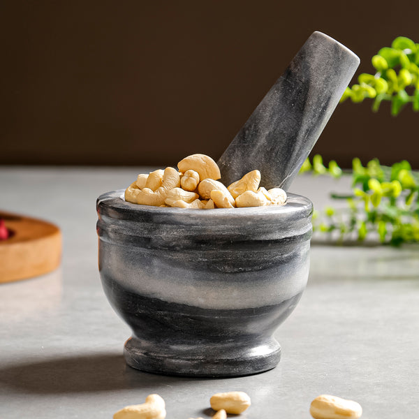 Marble Mortar & Pestle – Traditional Spice Grinder for Kitchen