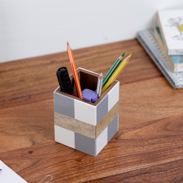 Color Block Pen Holder