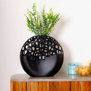 Modern Black Metal Decorative Table Vase