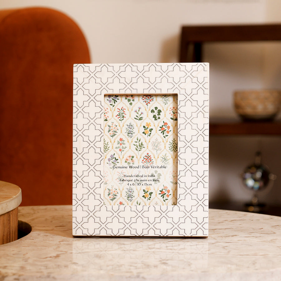 White Geometric Inlay Wooden Photo Frame 4x6 Inch