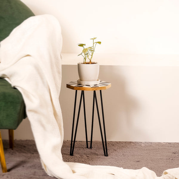 Black & White Wooden Plant Stand with Metal Legs