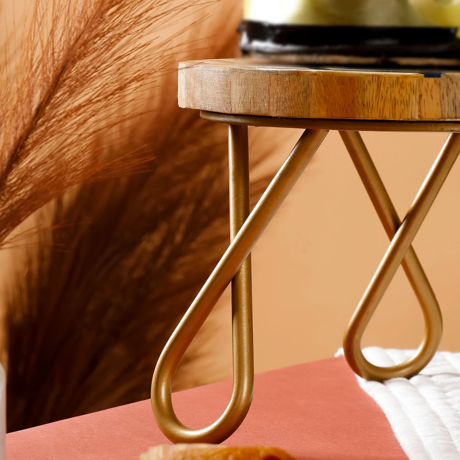 Chevronic Cake Stand