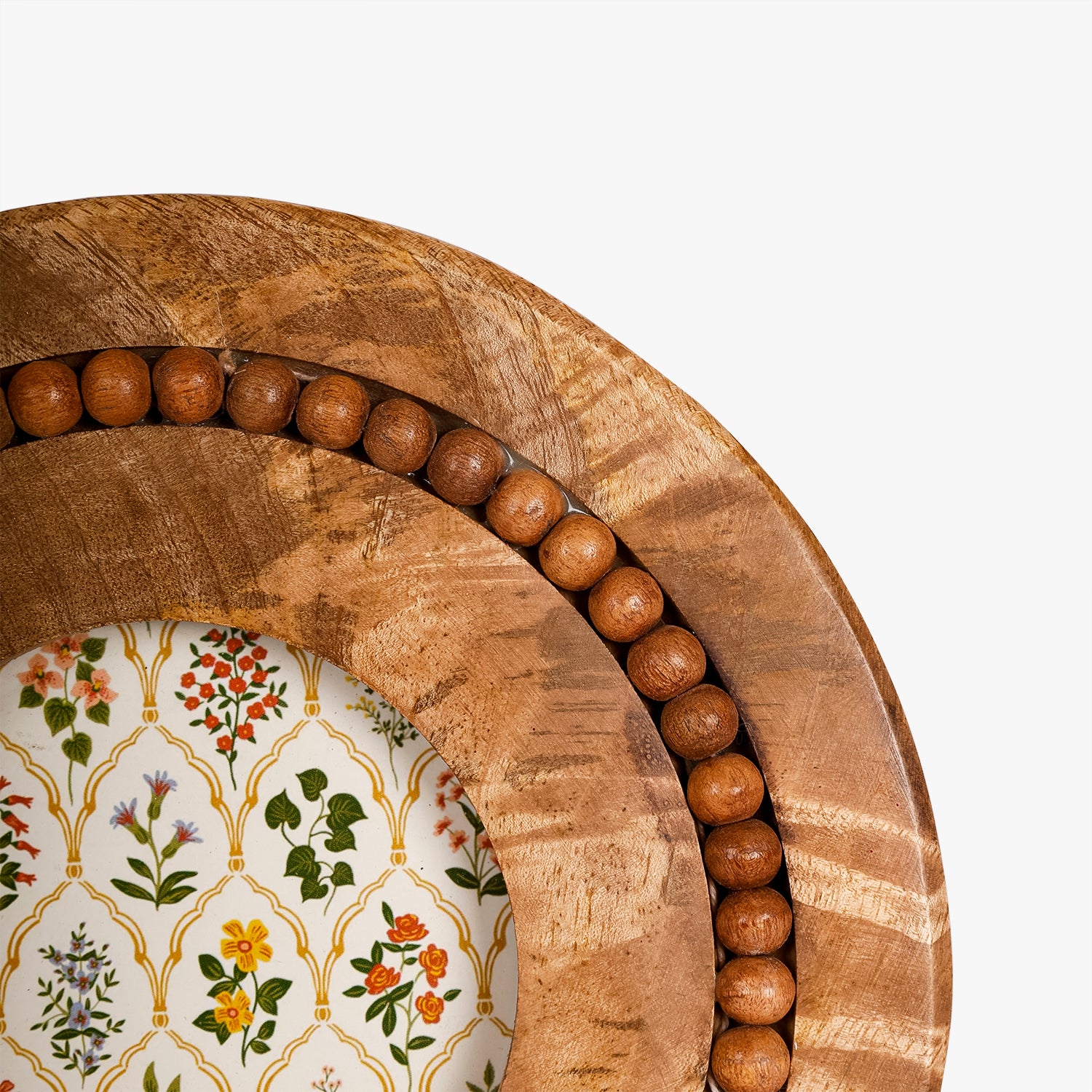 Round Wooden Photo Frame with Beaded Detail for Table Decor and Shelf Styling