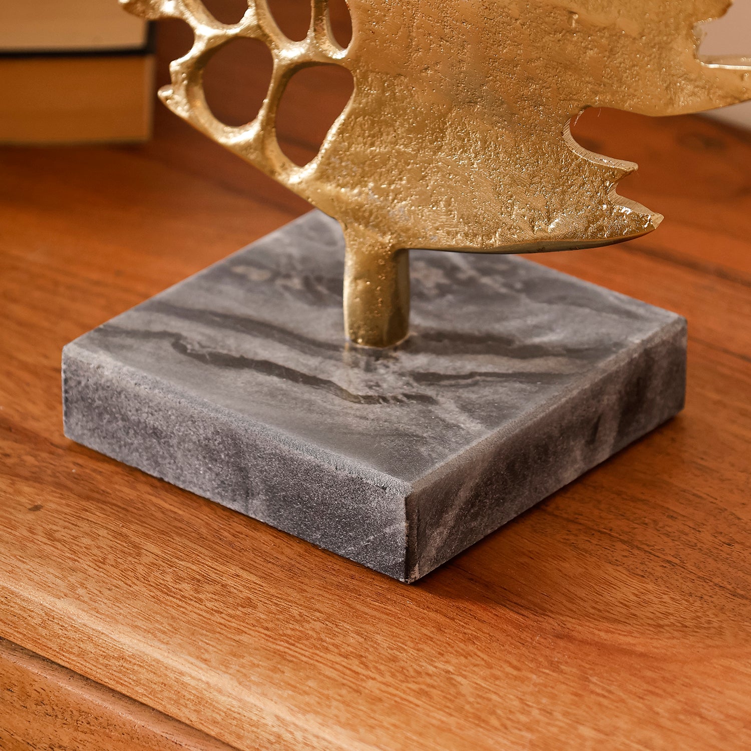 Gold Aluminium Leaf Sculpture Showpiece with Black Marble Base for Tabletop