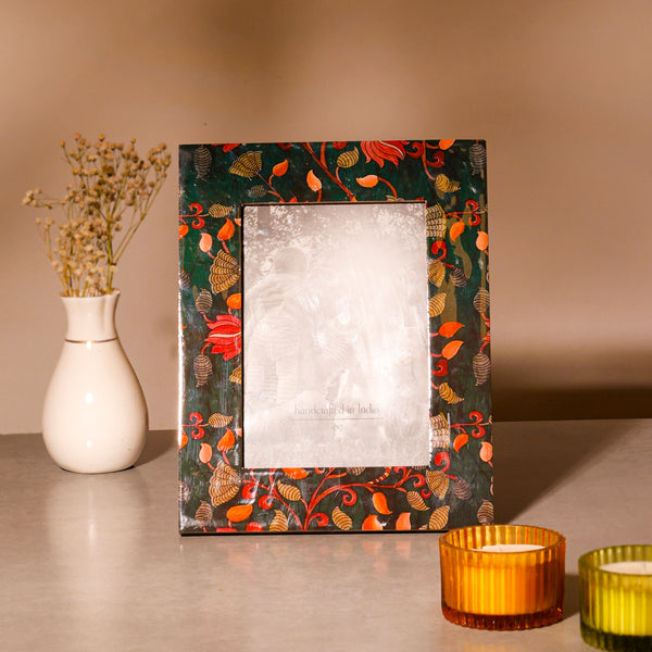 Kalamkari Photo Frame – Decorative Wooden Picture Frame