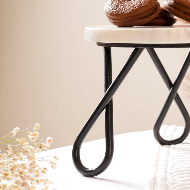 White Frost Cake Stand