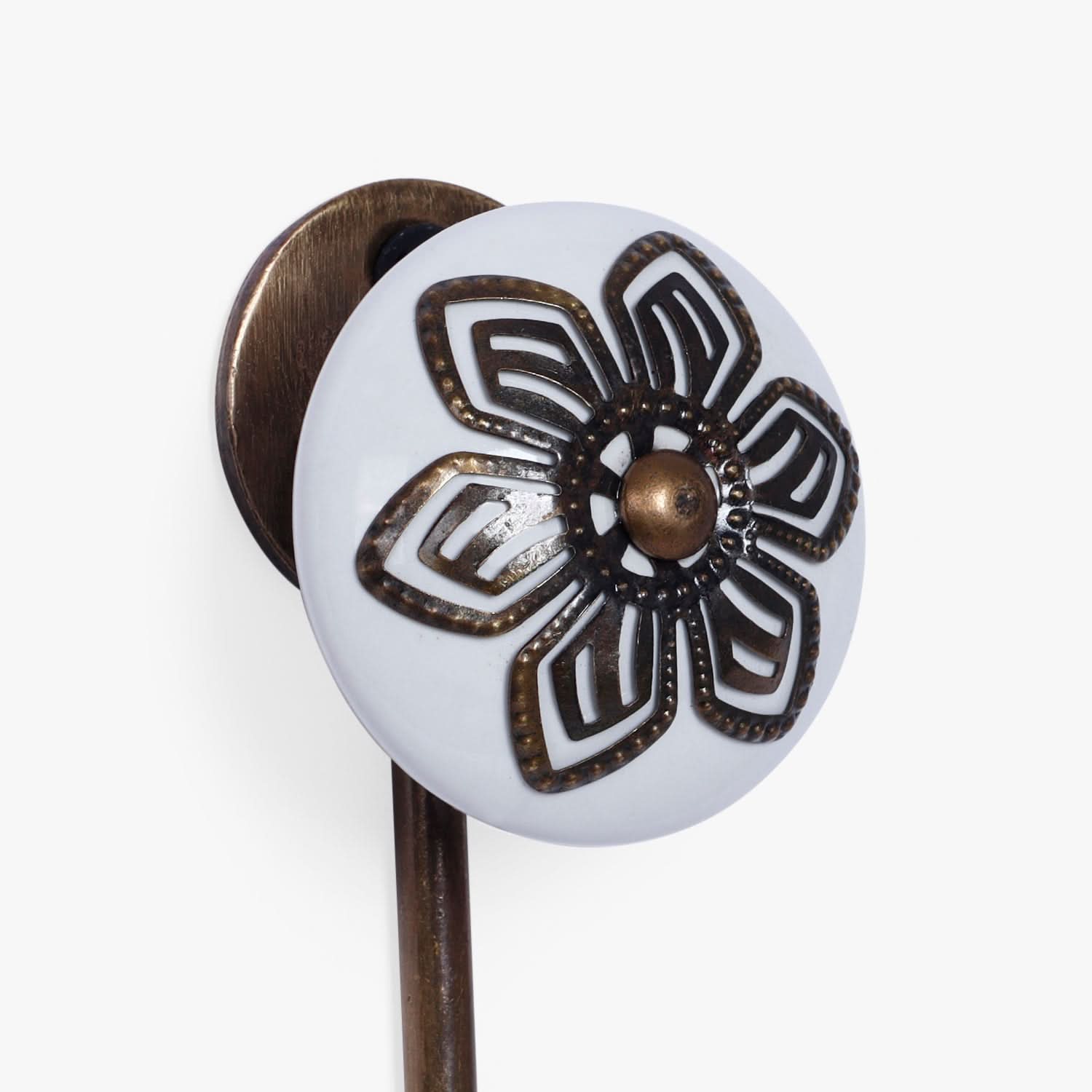 Harmonia White Filigree Hook
