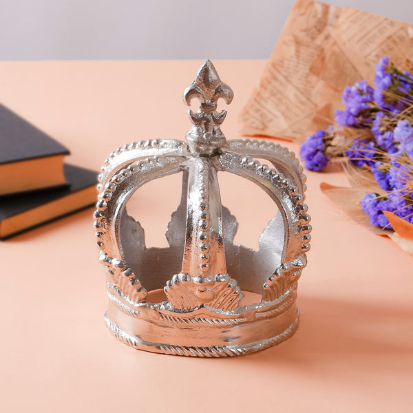 Vintage Style Decorative Metal Crown