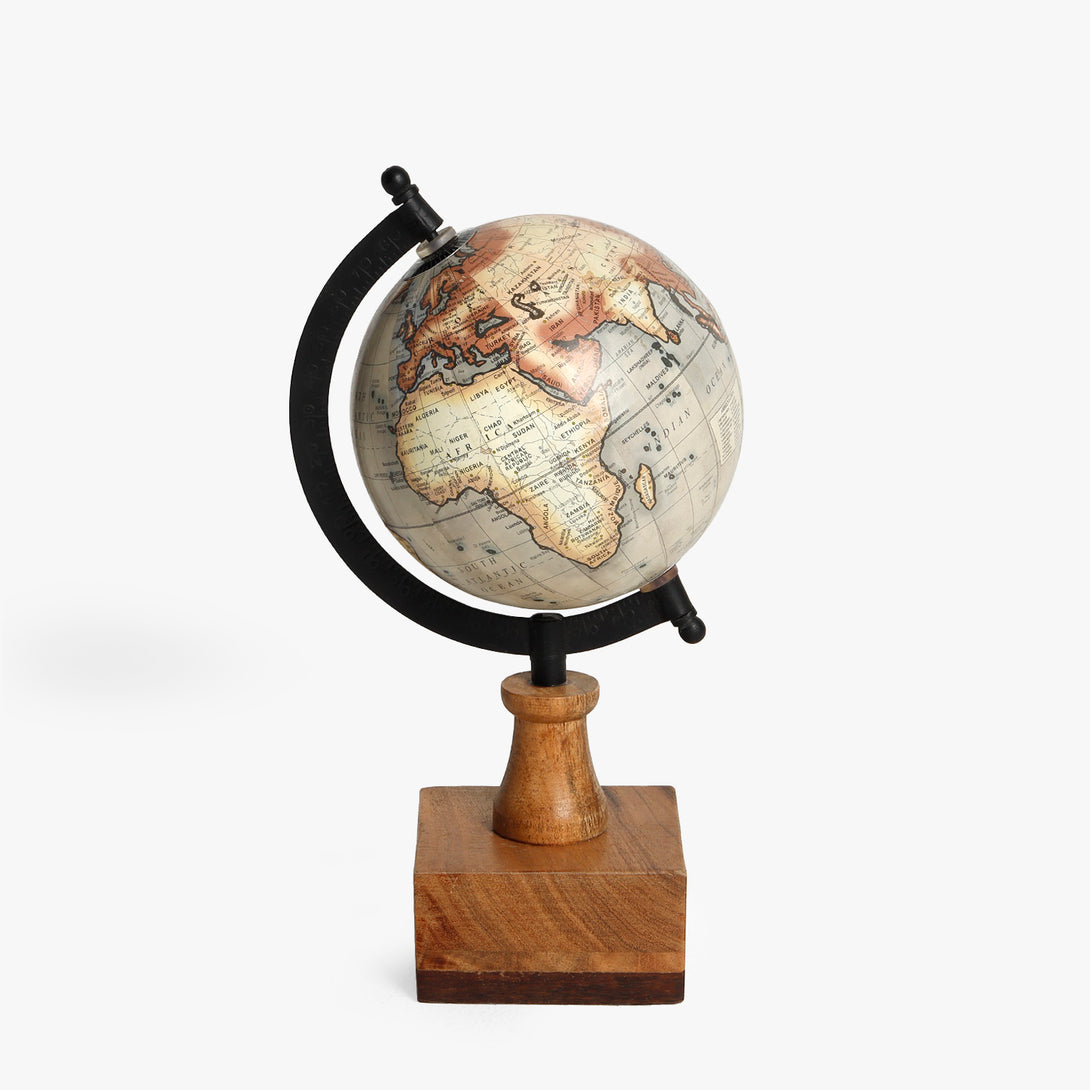 The Orb of Adventure - Globe