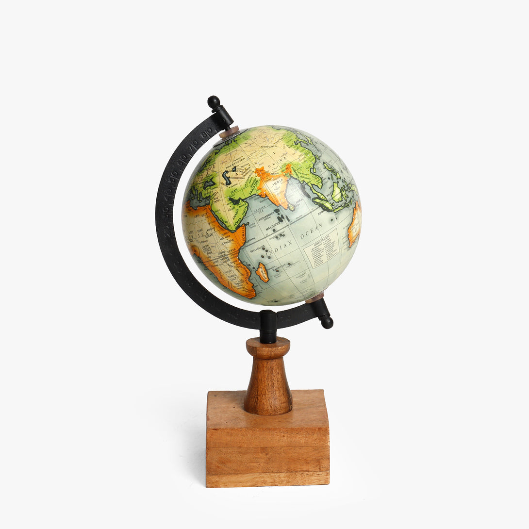 The Orb of Adventure - Globe