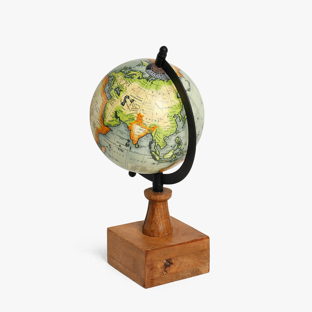 The Orb of Adventure - Globe