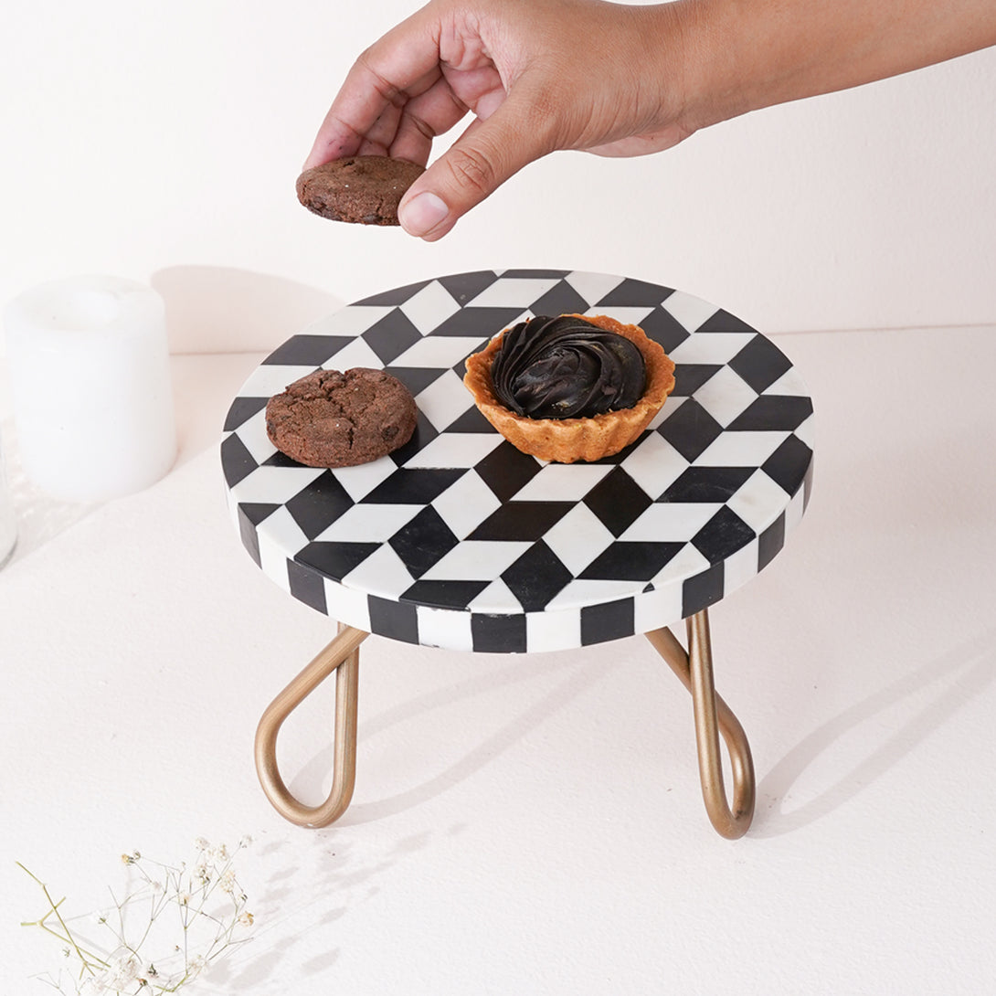Retro Row Cake Stand