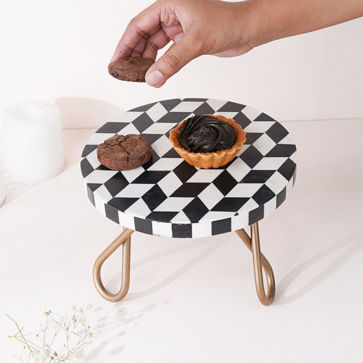 Retro Row Cake Stand