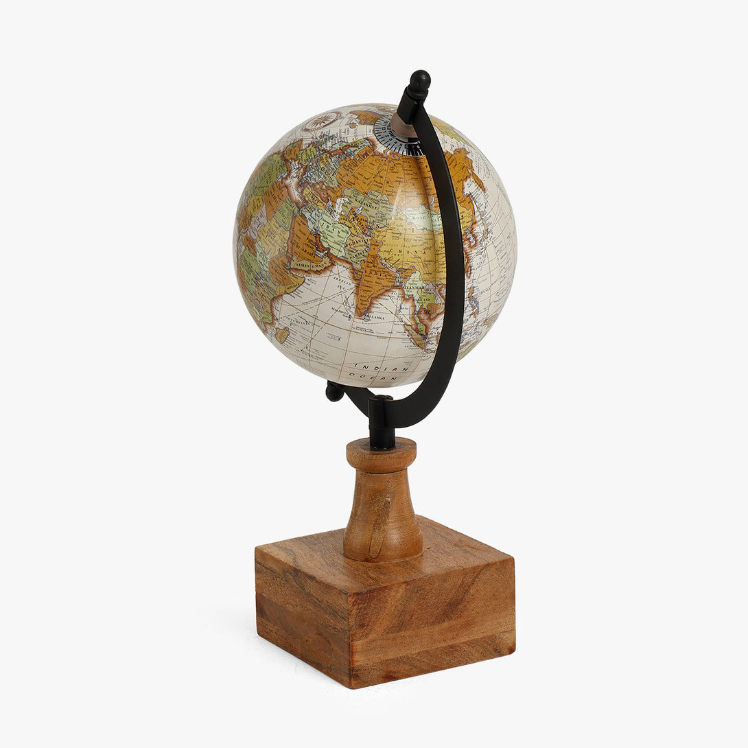 The Orb of Adventure - Globe