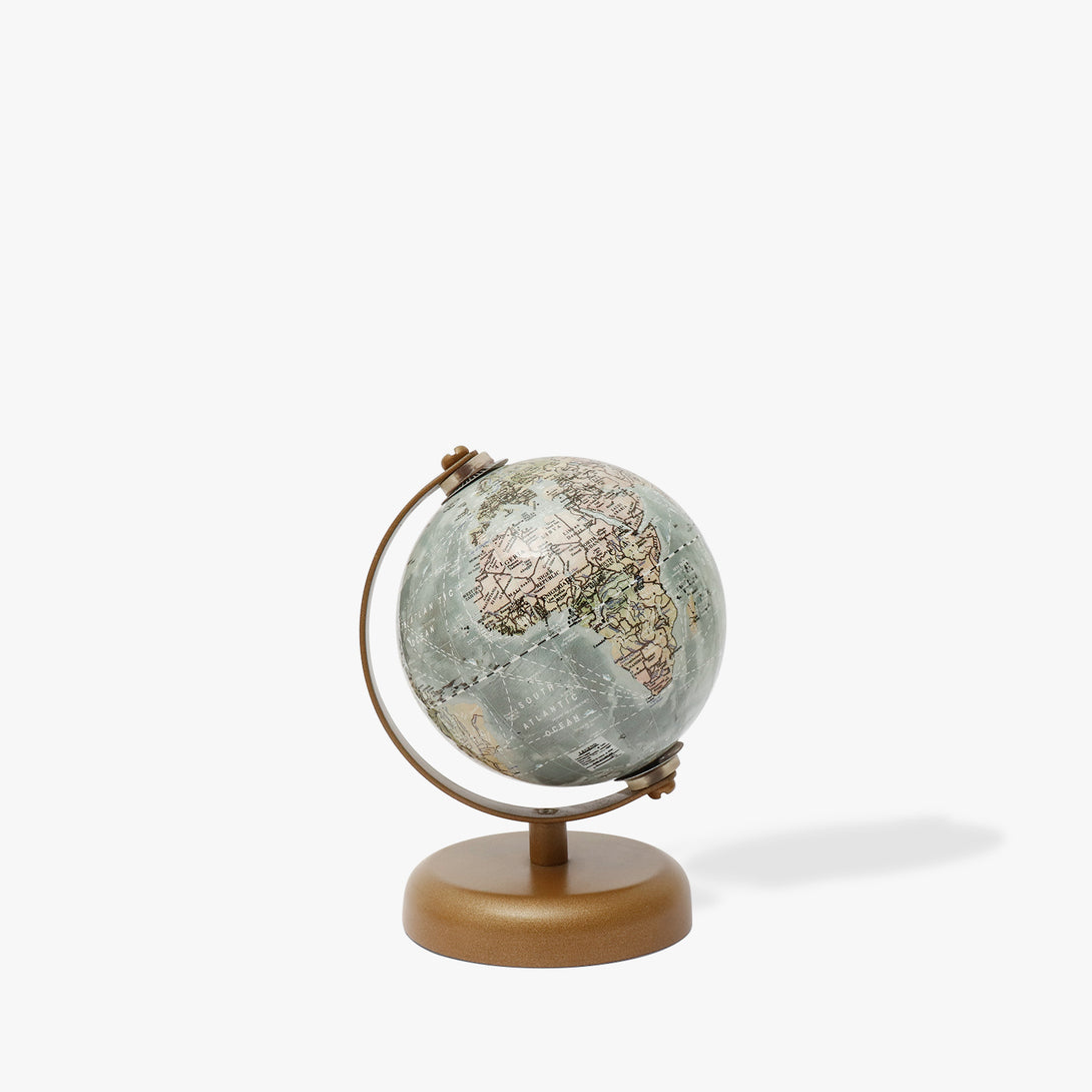 Voyager World Globe
