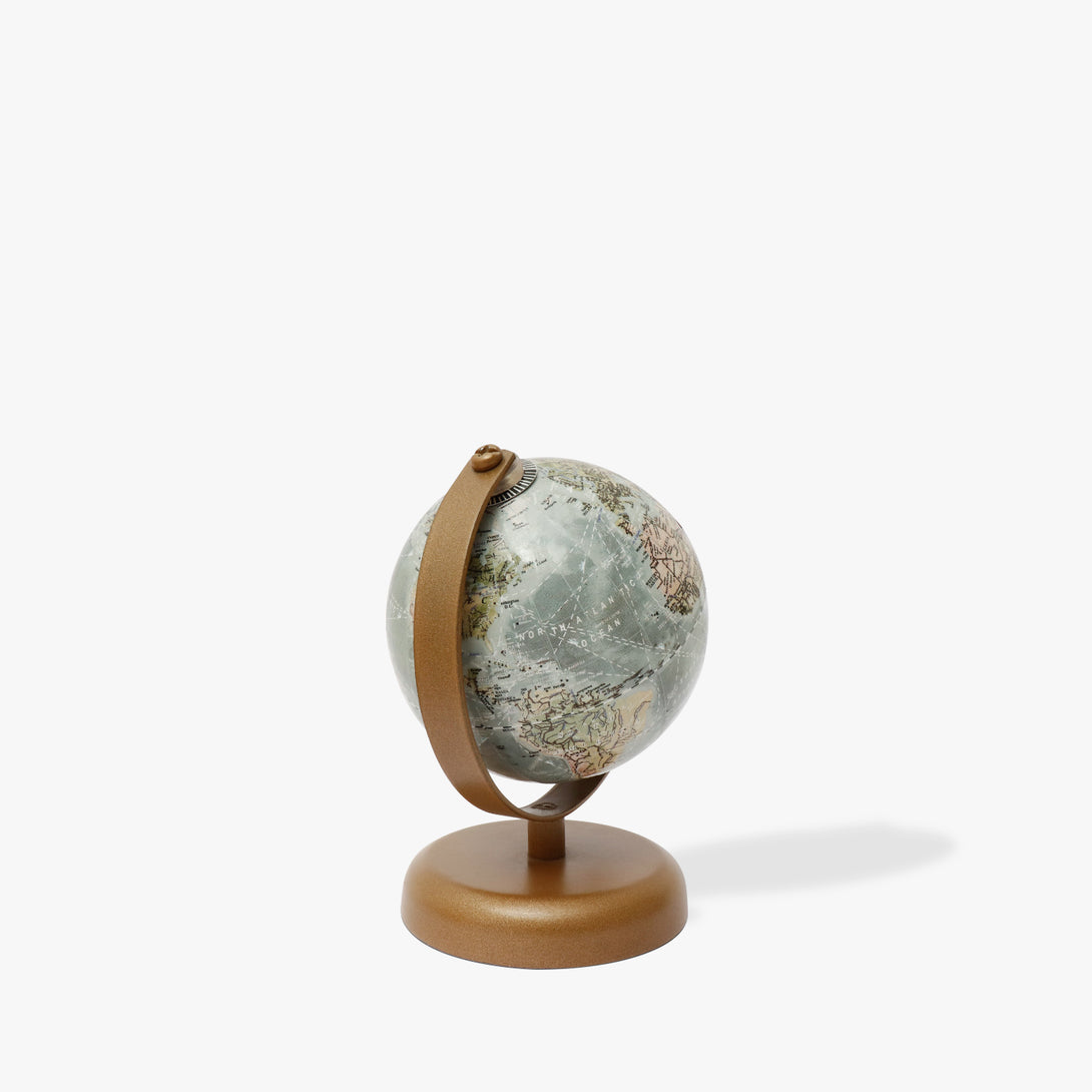 Voyager World Globe
